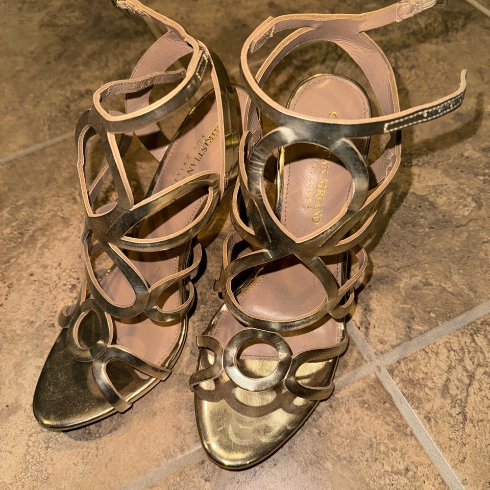 stunning heels!